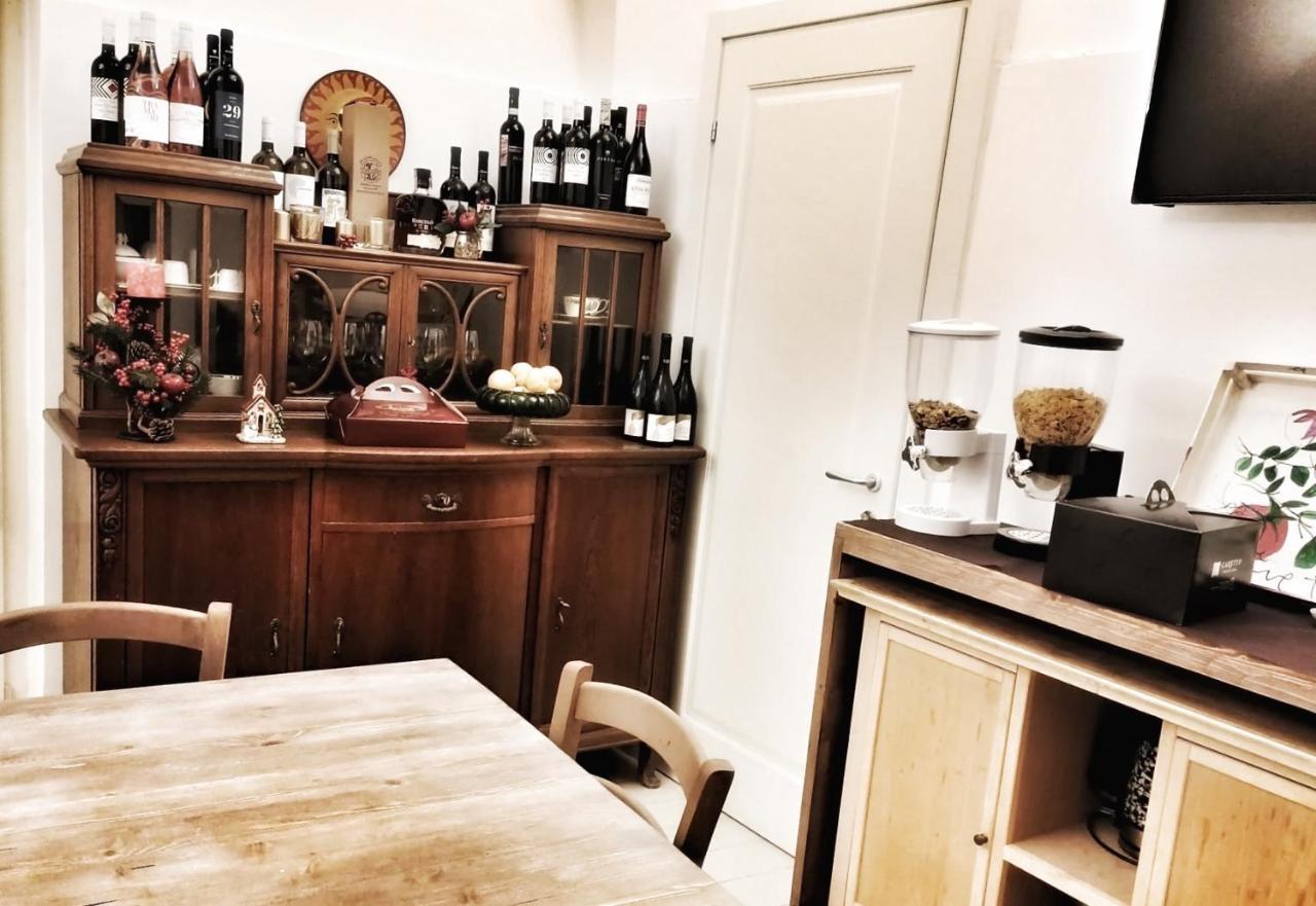 Bed and Breakfast Palazzo Salia Lecce Exterior foto